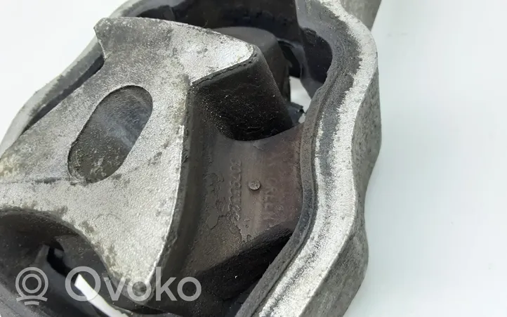 Volvo V60 Engine mount bracket 30793322