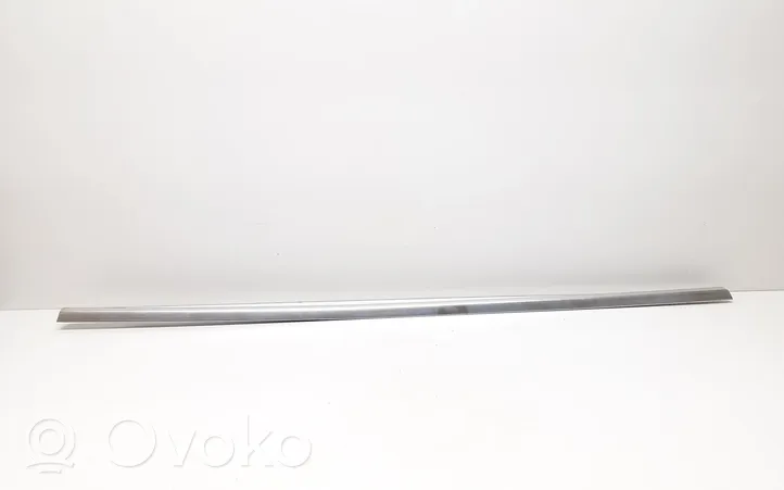 Volvo XC60 Takaoven lasin muotolista 31297681