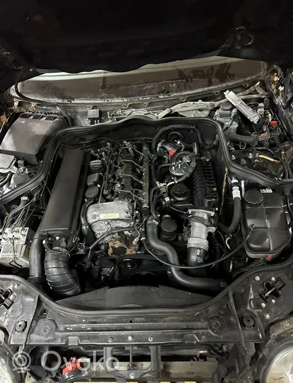 Mercedes-Benz E W211 Silnik / Komplet OM646DIESEL