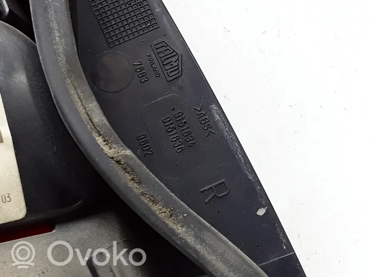 Volvo S70  V70  V70 XC Lampy tylnej klapy bagażnika 9151634