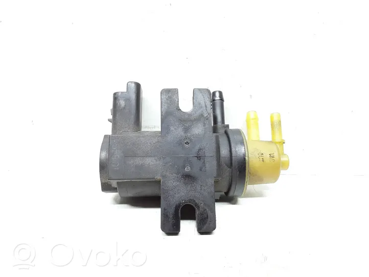 Volvo V40 Turboahtimen magneettiventtiili 31375760