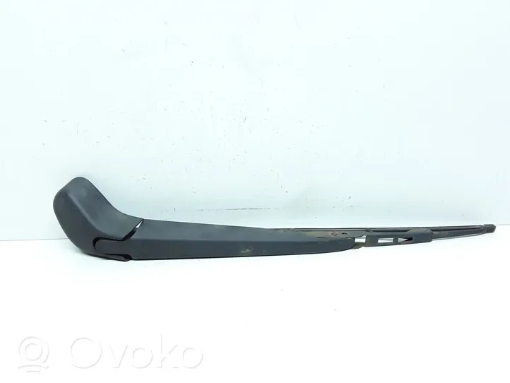 Volvo V50 Rear wiper blade arm 