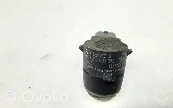 Mercedes-Benz E W212 Parking PDC sensor A2125420018