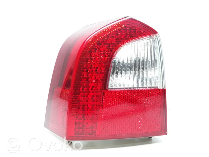 Volvo V70 Lampa tylna 30698983