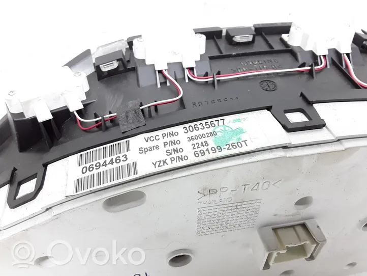 Volvo XC90 Speedometer (instrument cluster) 30635677