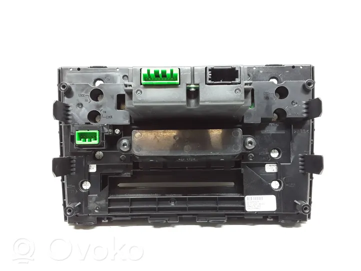 Volvo XC90 Radio/CD/DVD/GPS-pääyksikkö 31300029