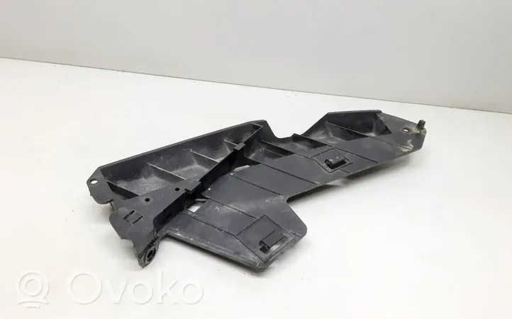 Volvo V70 Staffa di rinforzo montaggio del paraurti anteriore 30796387