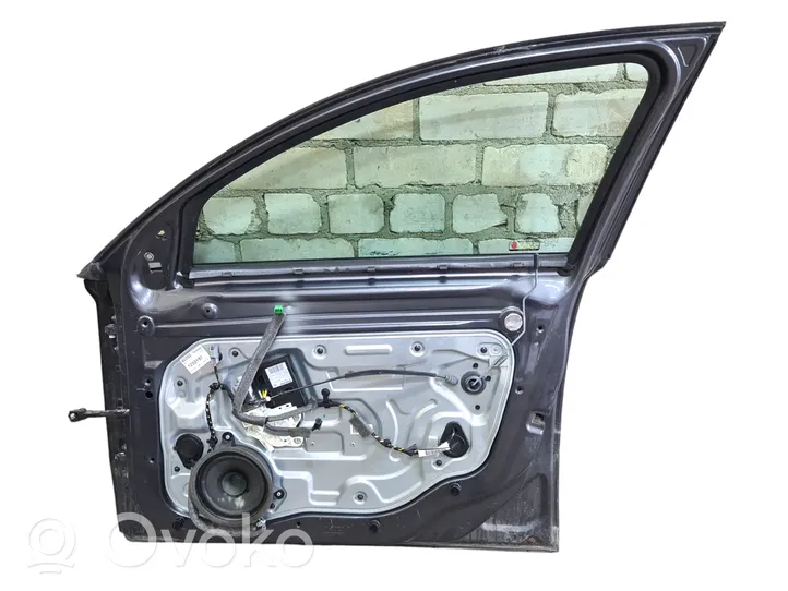 Volvo V50 Front door 