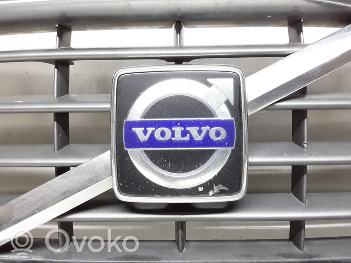 Volvo S80 Etupuskurin ylempi jäähdytinsäleikkö 30655102