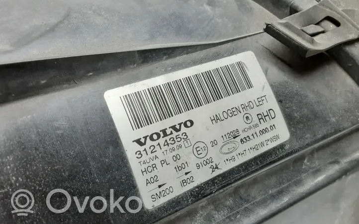 Volvo V70 Lampa przednia 31214353