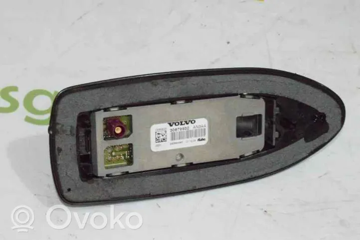 Volvo V50 Antena radiowa 30679932