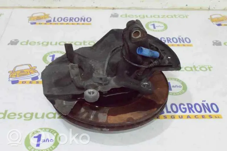 BMW Z4 E85 E86 Fuso a snodo con mozzo ruota anteriore 31211096430