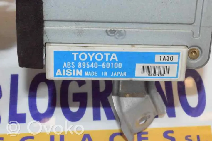 Toyota Land Cruiser (HDJ90) Sterownik / moduł ABS 8954060100