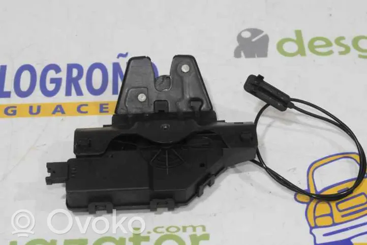 BMW 7 G11 G12 Tailgate lock latch 51247840617