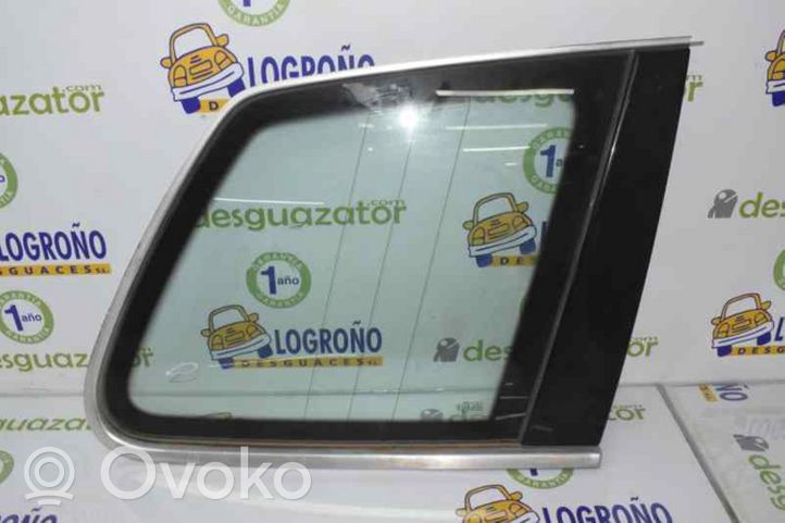 Volkswagen Touareg I Rear vent window glass 7L6845298