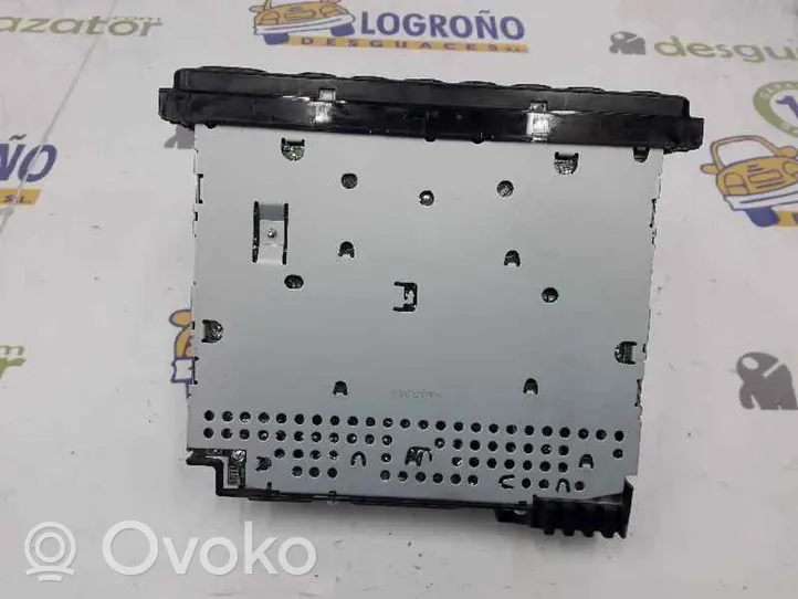 Toyota Land Cruiser (J120) Radija/ CD/DVD grotuvas/ navigacija 0860001002