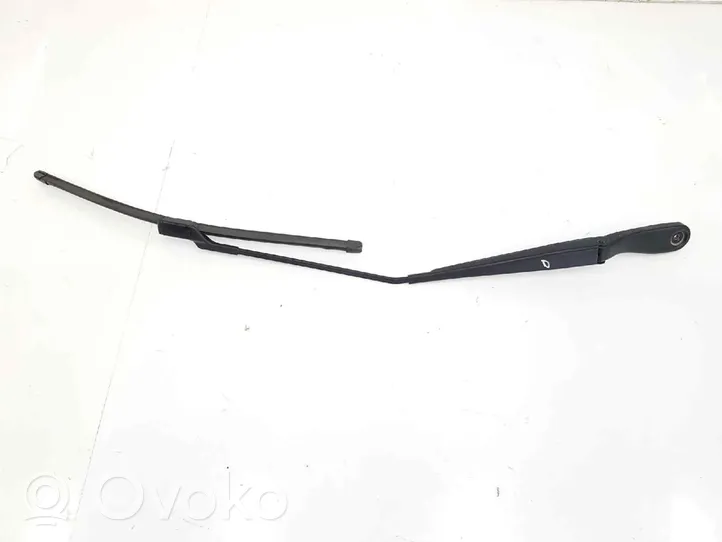 Volvo C70 Brazo del limpiaparabrisas delantero 31276000