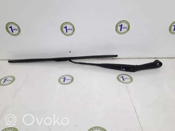 KIA Stinger Front wiper blade arm 98311J5000