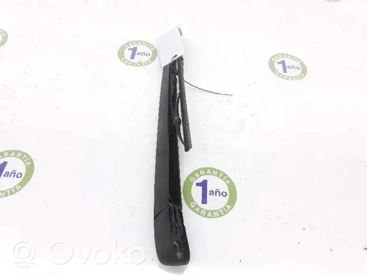 Hyundai Tucson LM Rear wiper blade arm 988112E000