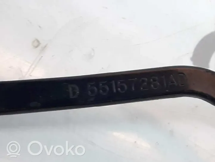 Dodge Nitro Ramię wycieraczki szyby przedniej / czołowej 55157281AD