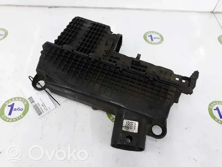 Dacia Sandero Scatola del filtro dell’aria 7701068471