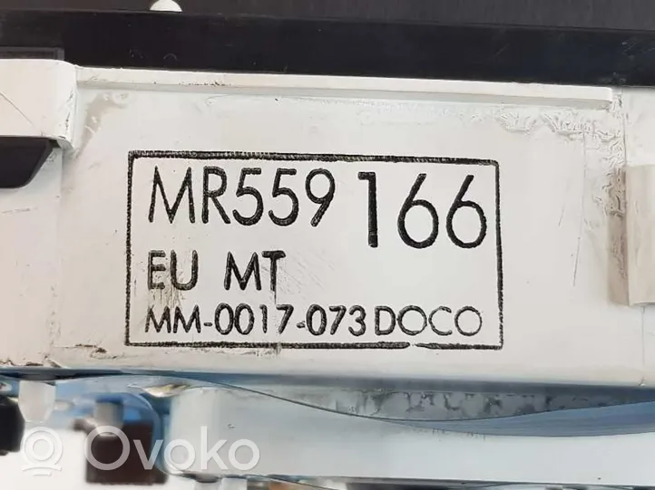 Mitsubishi L200 Tachimetro (quadro strumenti) MR559166