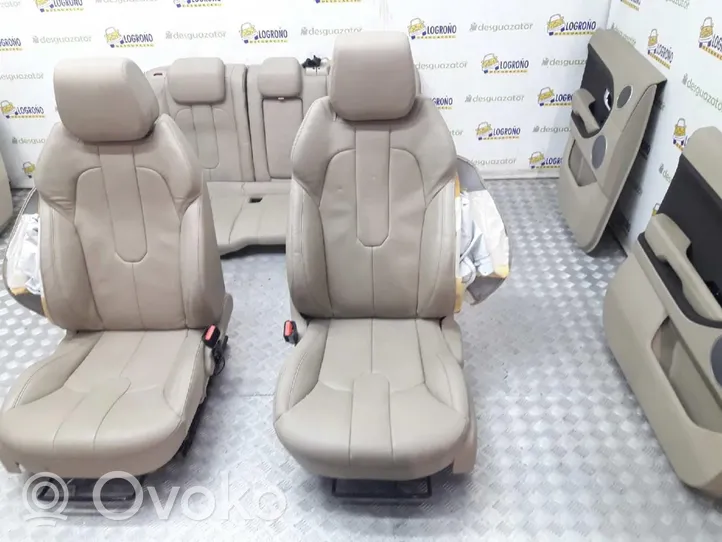 Land Rover Range Rover Evoque L538 Set sedili 