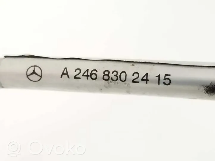 Mercedes-Benz GLA W156 Tuyau d'admission d'air A2468302415