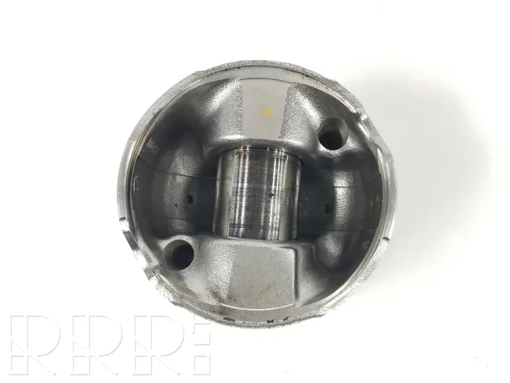 Toyota Verso Piston avec bielle 131010R070