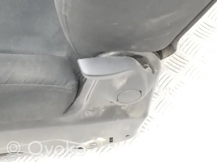 Renault Kangoo II Asiento delantero del conductor 