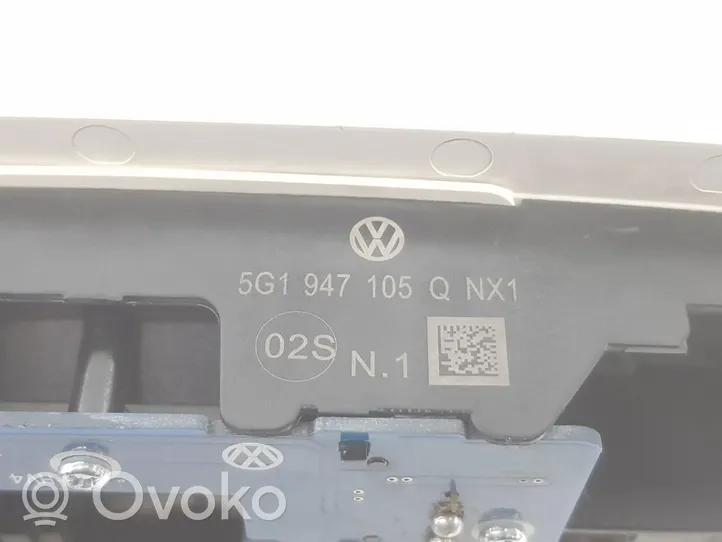 Volkswagen Passat Alltrack Rivestimento della console di illuminazione installata sul rivestimento del tetto 5G1947105Q