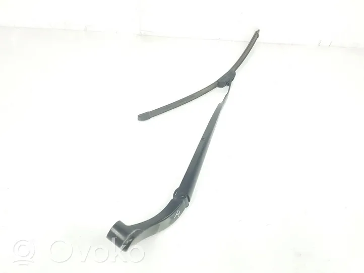 Mazda 3 Front wiper blade arm BHS267321
