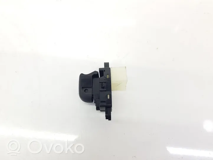 Nissan Qashqai Interruttore di controllo dell’alzacristalli elettrico 25411HV00B