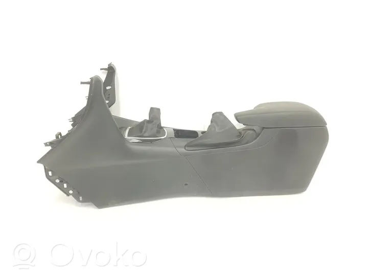 Mazda 3 Armlehne BHN264320C02