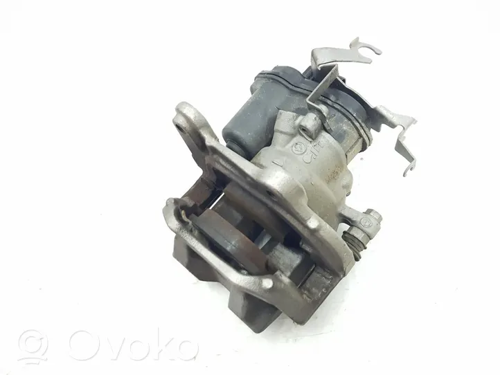 BMW M5 Bremssattel hinten 34216870576