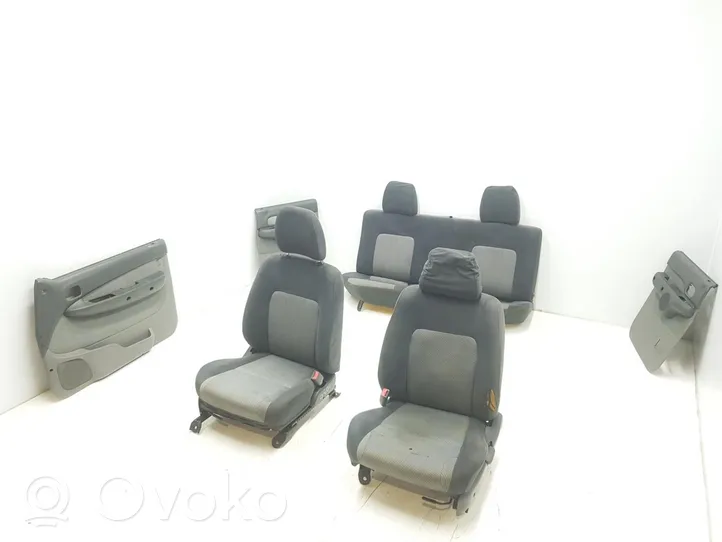 Ford Ranger Seat set 