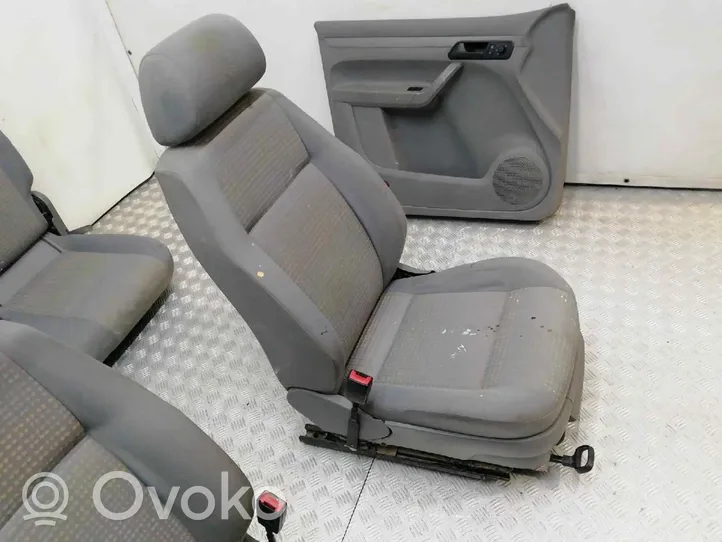 Volkswagen Caddy Seat set 