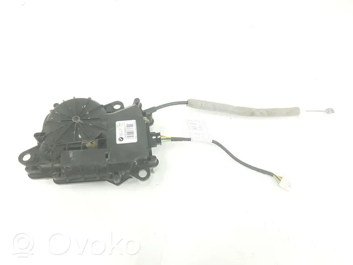 BMW X1 F48 F49 Motorino di blocco/chiusura del portellone del bagagliaio 51247374006