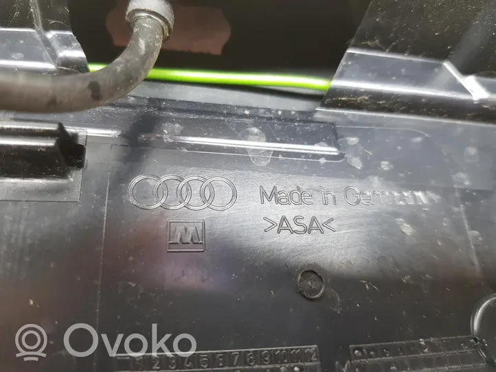 Audi Q5 SQ5 Takaluukun/tavaratilan spoileri 8R0827933C