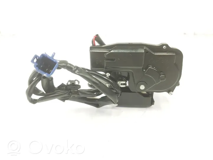 Lexus CT 200H Blocco chiusura del portellone 6935047040