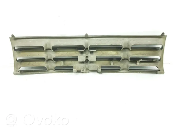 Mitsubishi Montero Grille de calandre avant MR391858