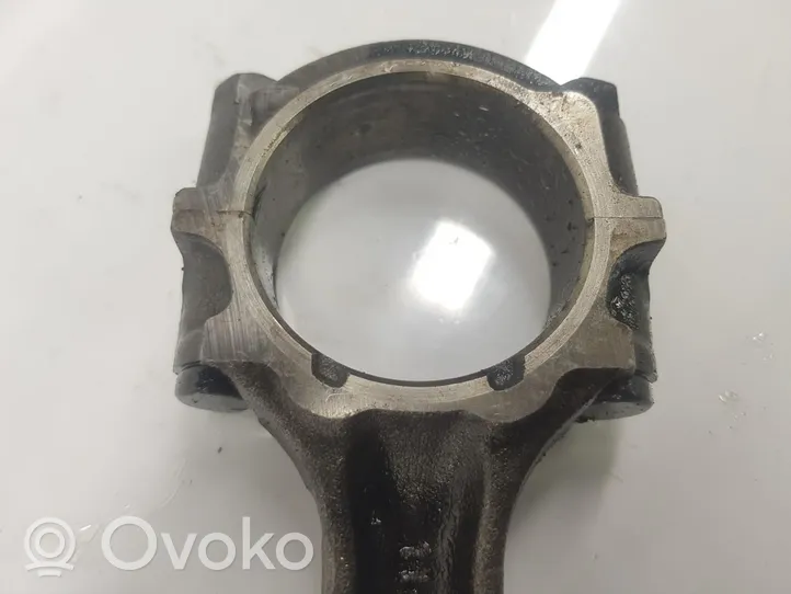 Nissan Navara Connecting rod/conrod 12100AD200