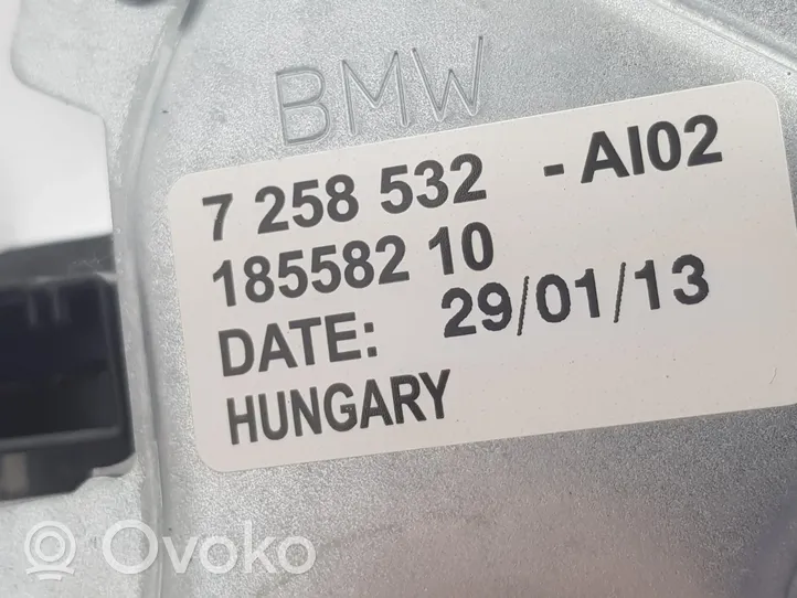 BMW 7 G11 G12 Moteur d'essuie-glace arrière 67637258532