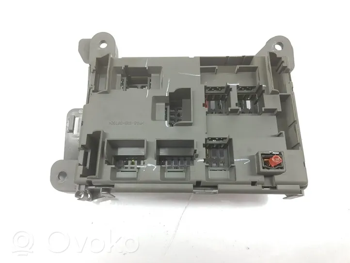 BMW X5 E70 Module de fusibles 61146931687