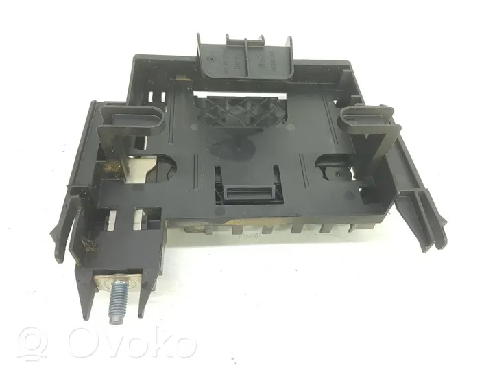 Volkswagen Crafter Fuse module 7C0937548A