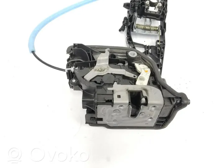 BMW 2 F46 Etuoven lukko 51217281934