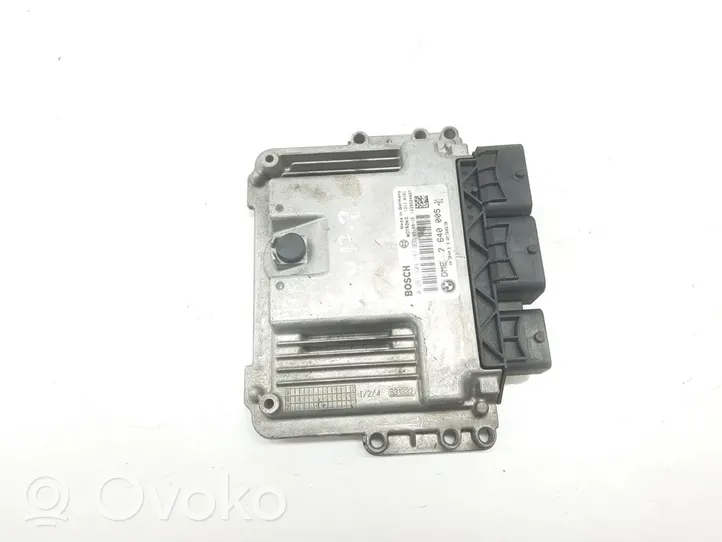 Mini One - Cooper R56 Sterownik / Moduł ECU 12147640005