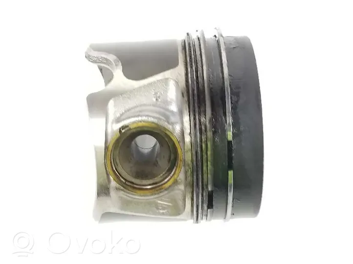 Volkswagen Tiguan Piston avec bielle 03L107065S