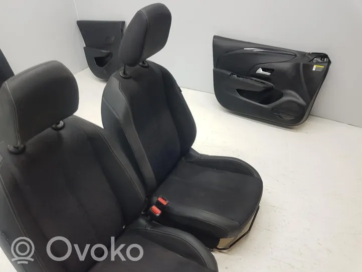 Opel Corsa F Fotele / Kanapa / Komplet 