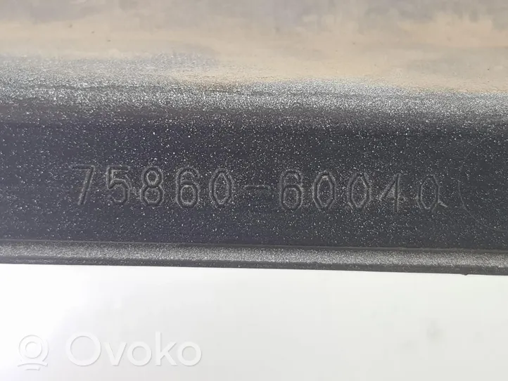 Toyota Land Cruiser J20 J20u Kynnyksen/sivuhelman lista 7586060040J0